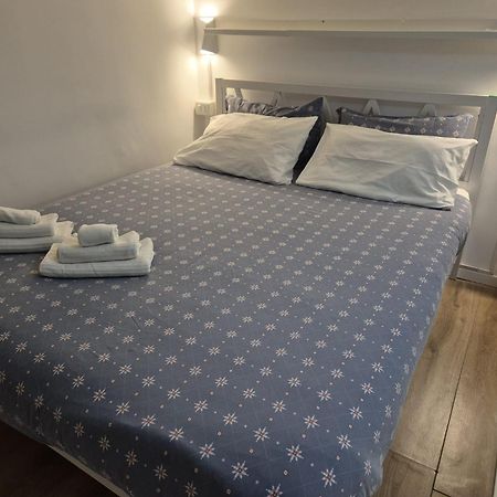Οίκος Εω Apartamento Catânia Exterior foto